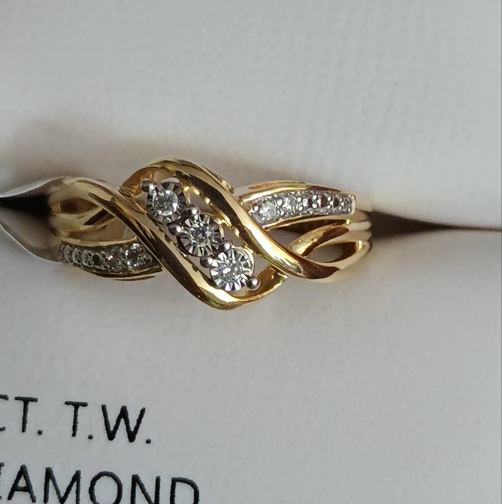 Lab Diamond Ring In Sterling Silver Setting - Picture 3 of 11